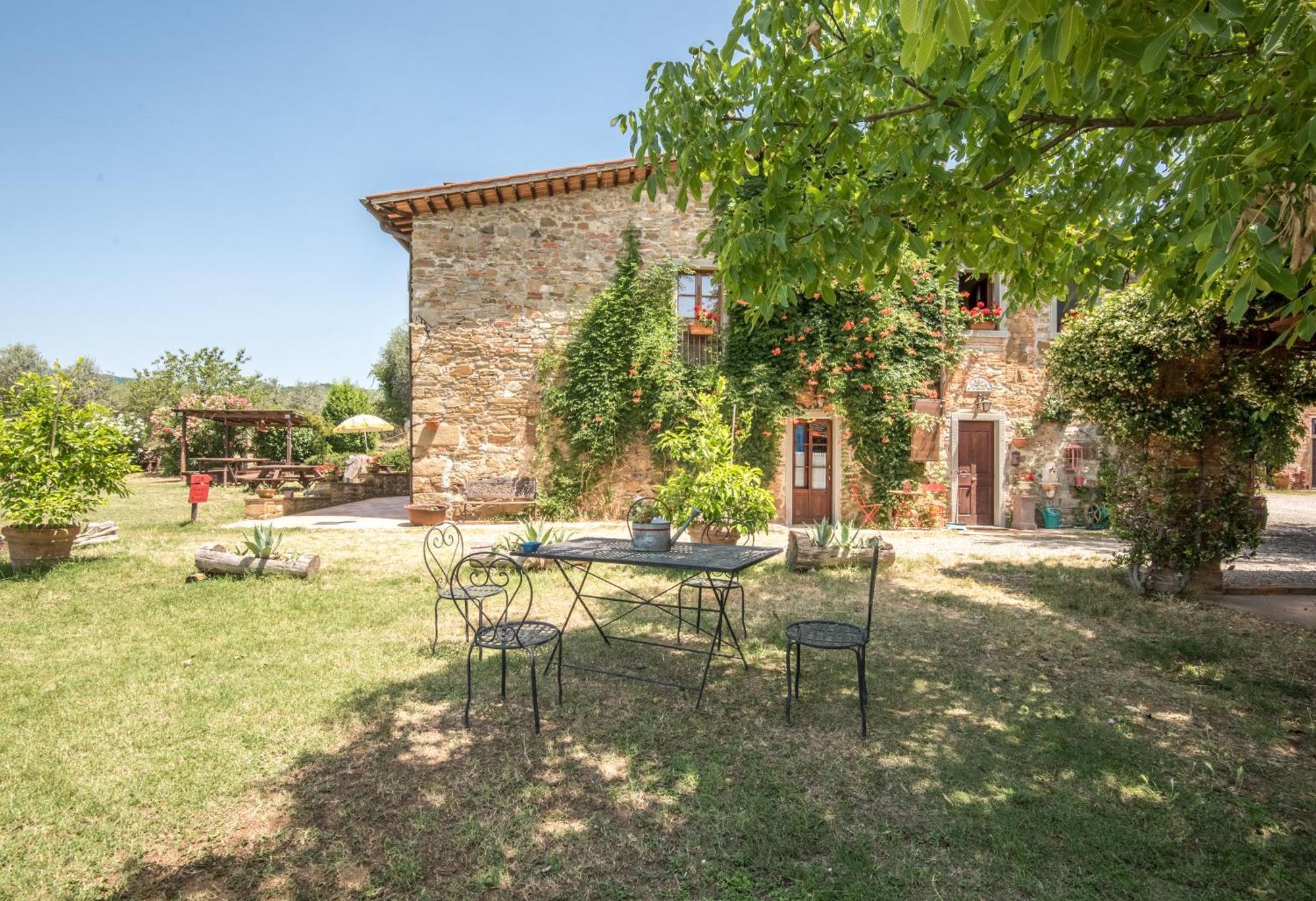 Trilocale Carlotta Villa Castiglion Fibocchi Exterior foto